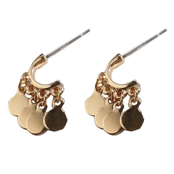 đź’™Minimalist circle charms Hoops Huggie Earrings - Picture 11 of 12